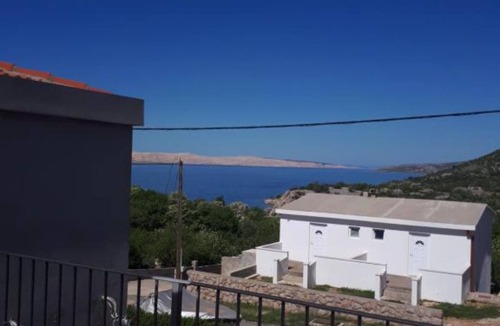 Karlobag Apartment | Two Bedroom Apartment with Terrace and Sea View