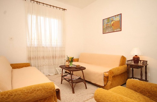 Mrljane Apartment | Two bedroom apartment with terrace Mrljane, Pašman (A-8498-b)
