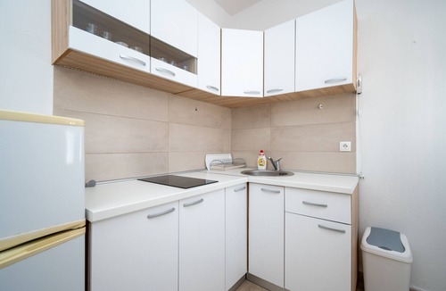 Stara Novalja Apartment | Two bedroom apartment near beach Stara Novalja, Pag (A-4099-c)
