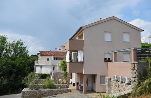 Omisalj Apartment | Two bedroom apartment with terrace Omišalj, Krk (A-20467-a)