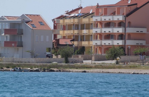 Povljana Apartment | Two bedroom apartment with terrace and sea view Povljana (Pag) (A-3316-g)