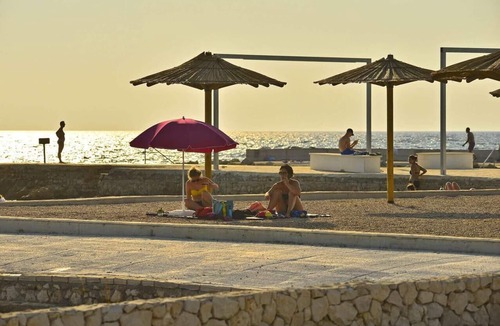 Privlaka Apartment | Two bedroom apartment with terrace Privlaka, Zadar (A-5849-c)