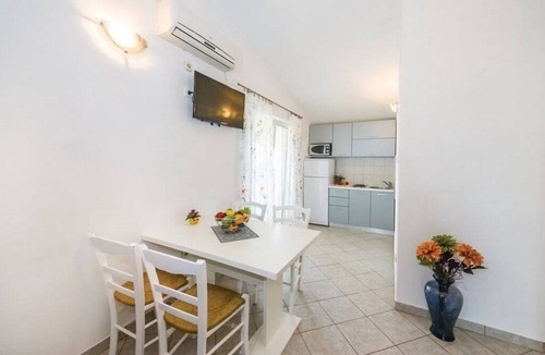 Ljubac Apartment | Two bedroom apartment with terrace Ljubač, Zadar (A-24394-b)