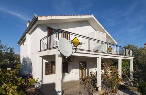 Rogoznica Apartment | Two bedroom apartment with terrace Rogoznica (A-15005-a)