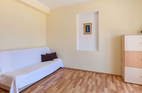 Stanici Apartment | Two bedroom apartment with terrace and sea view Stanići, Omiš (A-17894-c)
