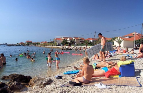 Bibinje Apartment | Two bedroom apartment near beach Bibinje, Zadar (A-5780-a)