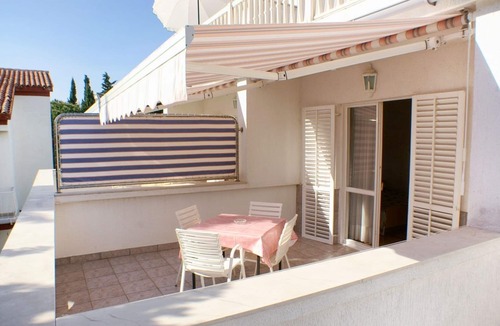 Novalja Apartment | Two bedroom apartment near beach Novalja, Pag (A-4052-b)