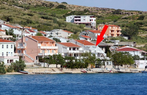 Metajna Apartment | Two bedroom apartment near beach Metajna, Pag (A-6289-a)