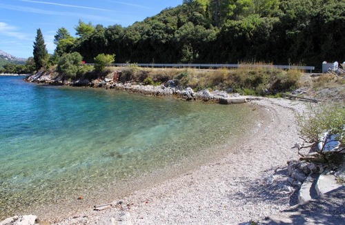 Zrnovo Apartment | Two bedroom apartment near beach Cove Vrbovica, Korčula (A-4452-c)