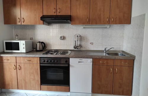 Sevid Apartment | Two bedroom apartment near beach Sevid, Trogir (A-9468-a)