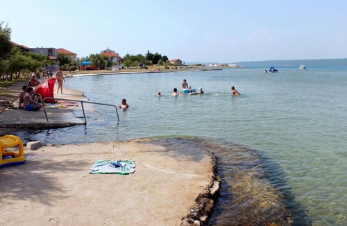 Pasman Apartment | Two bedroom apartment near beach Mrljane, Pašman (A-8464-a)
