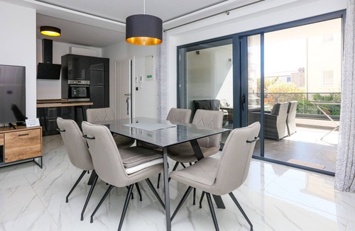 Srima Apartment | Two bedroom apartment near beach Srima - Vodice, Vodice (A-24956-a)