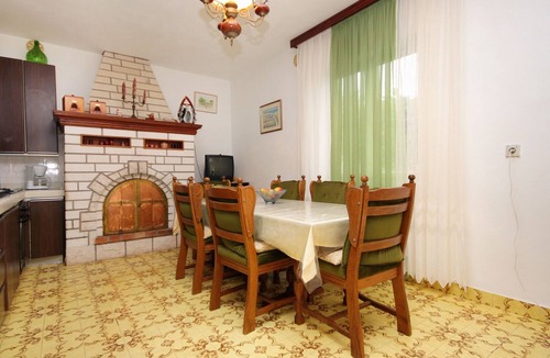 Prigradica Apartment | Two bedroom apartment near beach Prigradica, Korčula (A-9140-a)