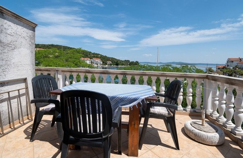 Island Dugi Otok Apartment | Two bedroom apartment near beach Zaglav, Dugi otok (A-17788-c)