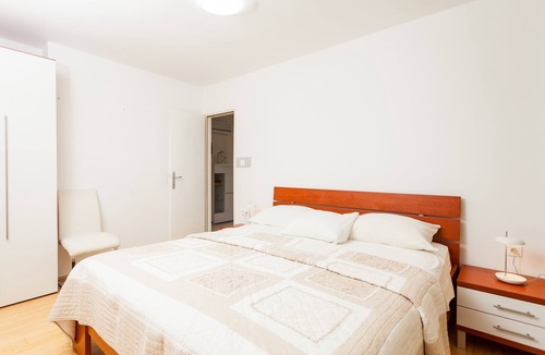 Zavalatica Apartment | Two bedroom apartment near beach Zavalatica, Korčula (A-14676-a)