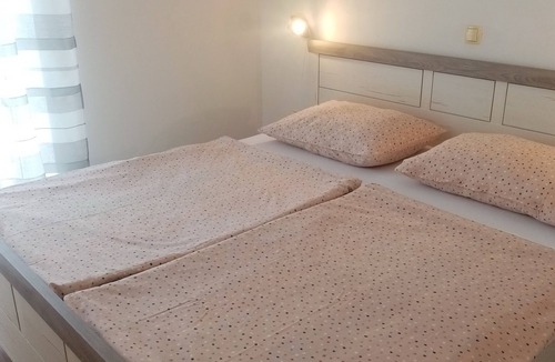 Supetarska Draga Apartment | Two bedroom apartment near beach Supetarska Draga - Donja, Rab (A-17201-a)