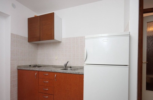 Zrce Apartment | Two bedroom apartment with terrace Novalja, Pag (A-6410-a)