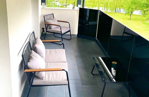 Licko Lesce Apartment | Two bedroom apartment with terrace Ličko Lešće, Velebit (A-27649-a)