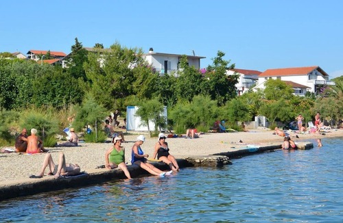 Pirovac Apartment | Two bedroom apartment with terrace Pirovac, Šibenik (A-13977-a)