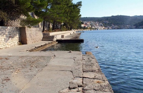 Povlja Apartment | Two bedroom apartment with terrace and sea view Povlja, Brač (A-14399-f)