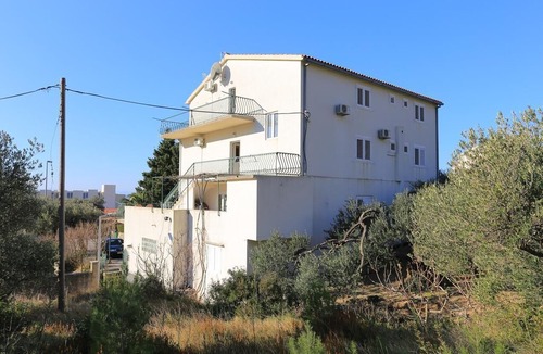 Tucepi Apartment | Two bedroom apartment with balcony and sea view Tučepi, Makarska (A-16914-d)