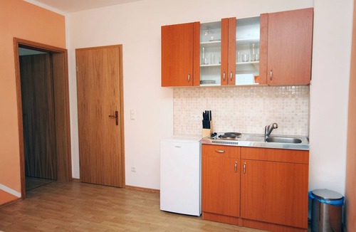 Vinisce Apartment | Two bedroom apartment with terrace and sea view Vinišće, Trogir (A-4886-a)