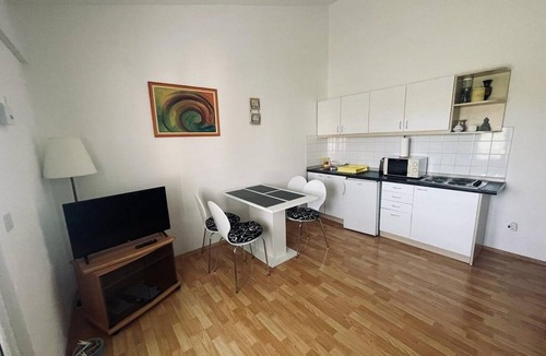 Srima Apartment | Two bedroom apartment with balcony Srima - Vodice, Vodice (A-22994-a)