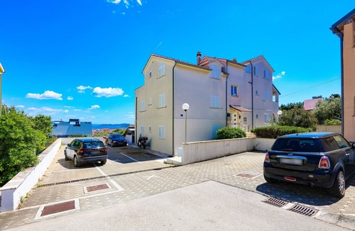 Vodice Apartment | Two bedroom apartment with balcony and sea view Vodice (A-25148-a)