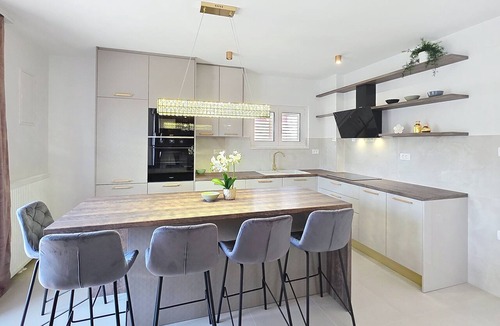 Jurandvor Apartment | Two bedroom apartment with terrace Baška, Krk (A-18878-b)