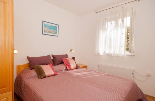 Jurandvor Apartment | Two bedroom apartment with terrace Baška, Krk (A-19474-a)