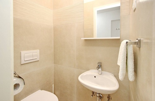 Jurandvor Apartment | Two bedroom apartment with terrace Baška, Krk (A-22612-a)