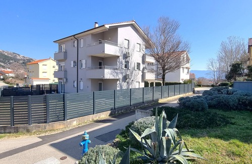 Jurandvor Apartment | Two bedroom apartment with terrace Baška, Krk (A-24147-b)