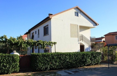 Fazana Apartment | Two bedroom apartment with terrace Fažana (A-7230-a)