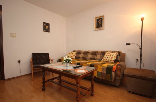 Fazana Apartment | Two bedroom apartment with terrace Fažana (A-7230-a)