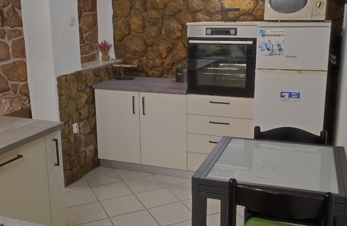 Kornic Apartment | Two bedroom apartment with terrace and sea view Kornić, Krk (A-5418-a)