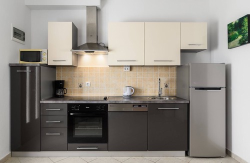 Drenje Apartment | Two bedroom apartment with a swimming pool Drenje, Labin (A-22999-b)