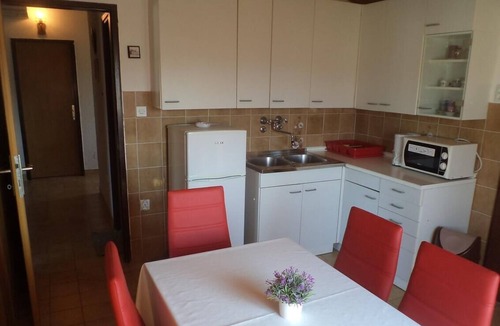 Lopar Apartment | Two bedroom apartment with terrace Lopar, Rab (A-17436-c)
