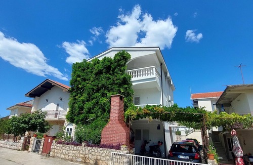 Podaca Apartment | Two bedroom apartment with terrace and sea view Podaca, Makarska (A-312-c)