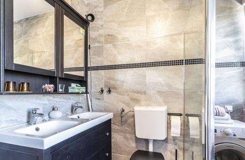 Punat Apartment | Two bedroom apartment with terrace Punat, Krk (A-20527-a)