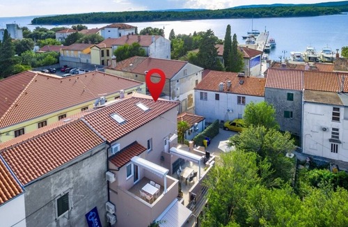 Punat Apartment | Two bedroom apartment with terrace Punat, Krk (A-20527-b)