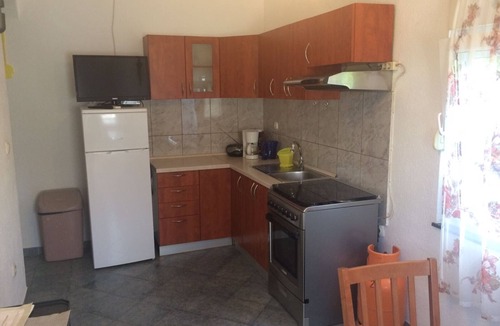 Seline Apartment | Two bedroom apartment with terrace Seline, Paklenica (A-12460-a)