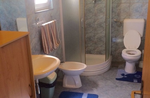 Seline Apartment | Two bedroom apartment with terrace Seline, Paklenica (A-12460-a)