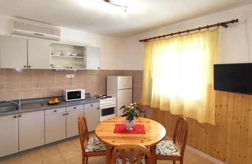Blato Apartment | Two bedroom apartment with terrace and sea view Gršćica, Korčula (A-132-a)