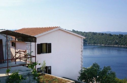 Blato Apartment | Two bedroom apartment with terrace and sea view Karbuni, Korčula (A-4465-a)