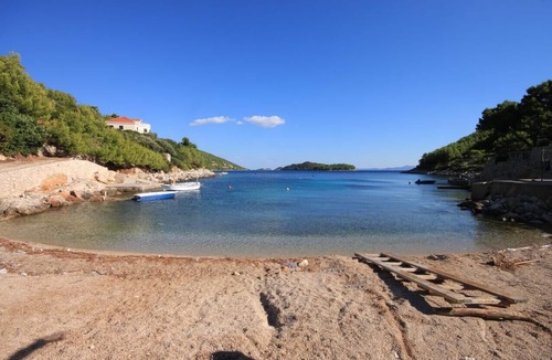 Blato Apartment | Two bedroom apartment with terrace and sea view Karbuni, Korčula (A-4465-b)
