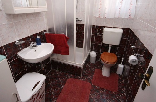 Mandre Apartment | Two bedroom apartment with terrace and sea view Mandre, Pag (A-6416-a)