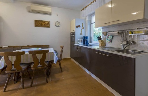 Selce Apartment | Two bedroom apartment with terrace and sea view Selce, Crikvenica (A-2356-a)