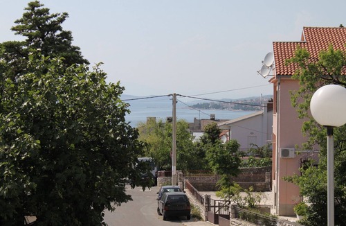 Selce Apartment | Two bedroom apartment with terrace Selce, Crikvenica (A-2392-a)