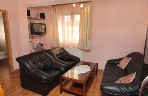 Selce Apartment | Two bedroom apartment with terrace Selce, Crikvenica (A-5287-a)