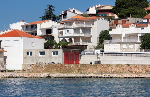 Tijesno Apartment | Two bedroom apartment with terrace and sea view Tisno, Murter (A-5086-b)